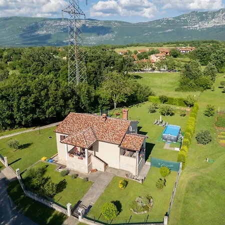Apartment Paola Krsan