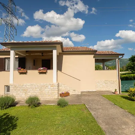 Paola Appartement *