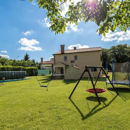 Paola Appartement *